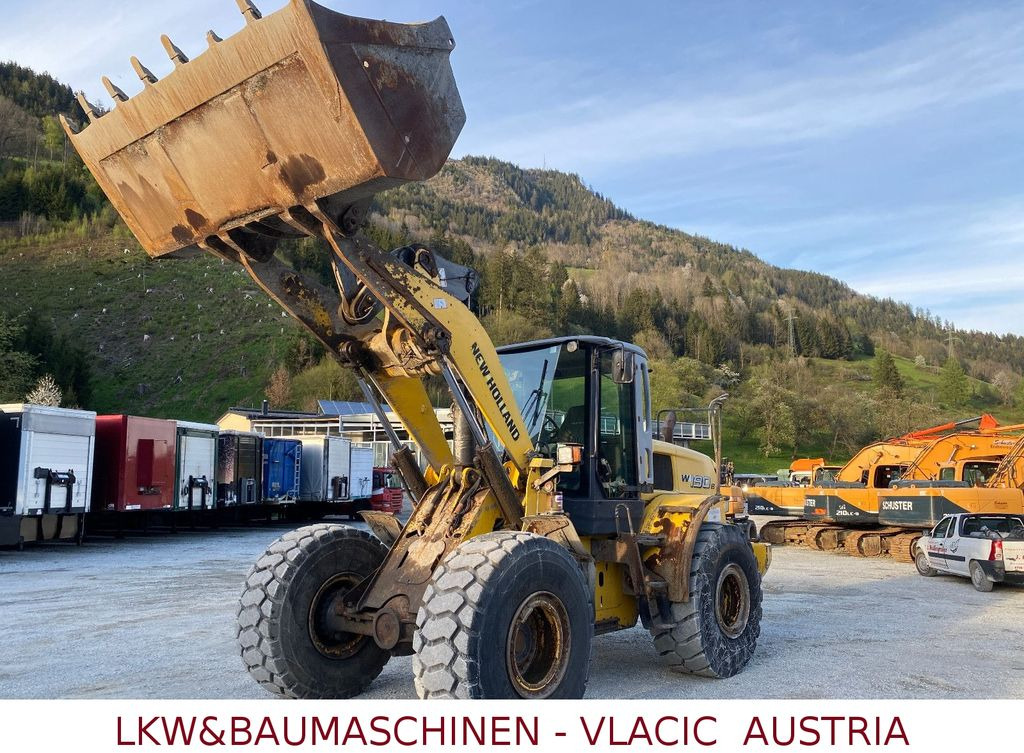 New Holland W190 B New Holland W190 B - Kolesový nakladač: obrázok 1 New Holland W190 B New Holland W190 B - Kolesový nakladač: obrázok 1