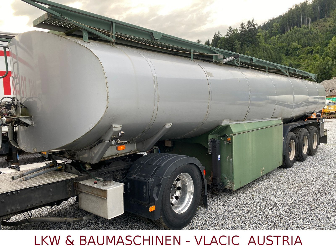 Schwarzmüller Tank für Öl transport - Cisternový náves: obrázok 1 Schwarzmüller Tank für Öl transport - Cisternový náves: obrázok 1