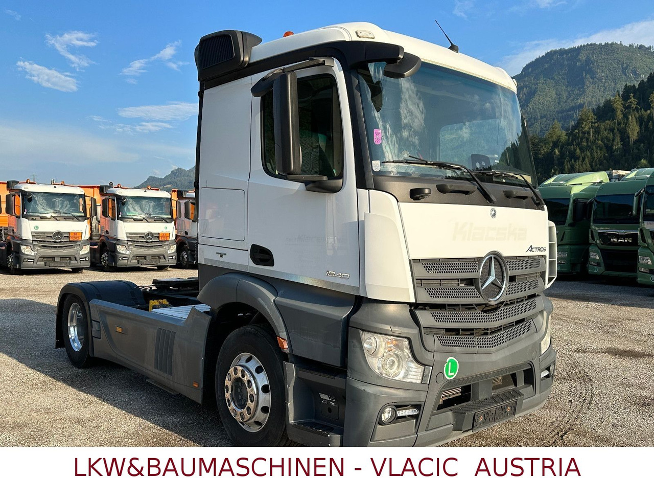Mercedes-Benz Actros 1840 ADR ( 15 Stk. auf Lager 2017 jahr) - Ťahač: obrázok 2 Mercedes-Benz Actros 1840 ADR ( 15 Stk. auf Lager 2017 jahr) - Ťahač: obrázok 2