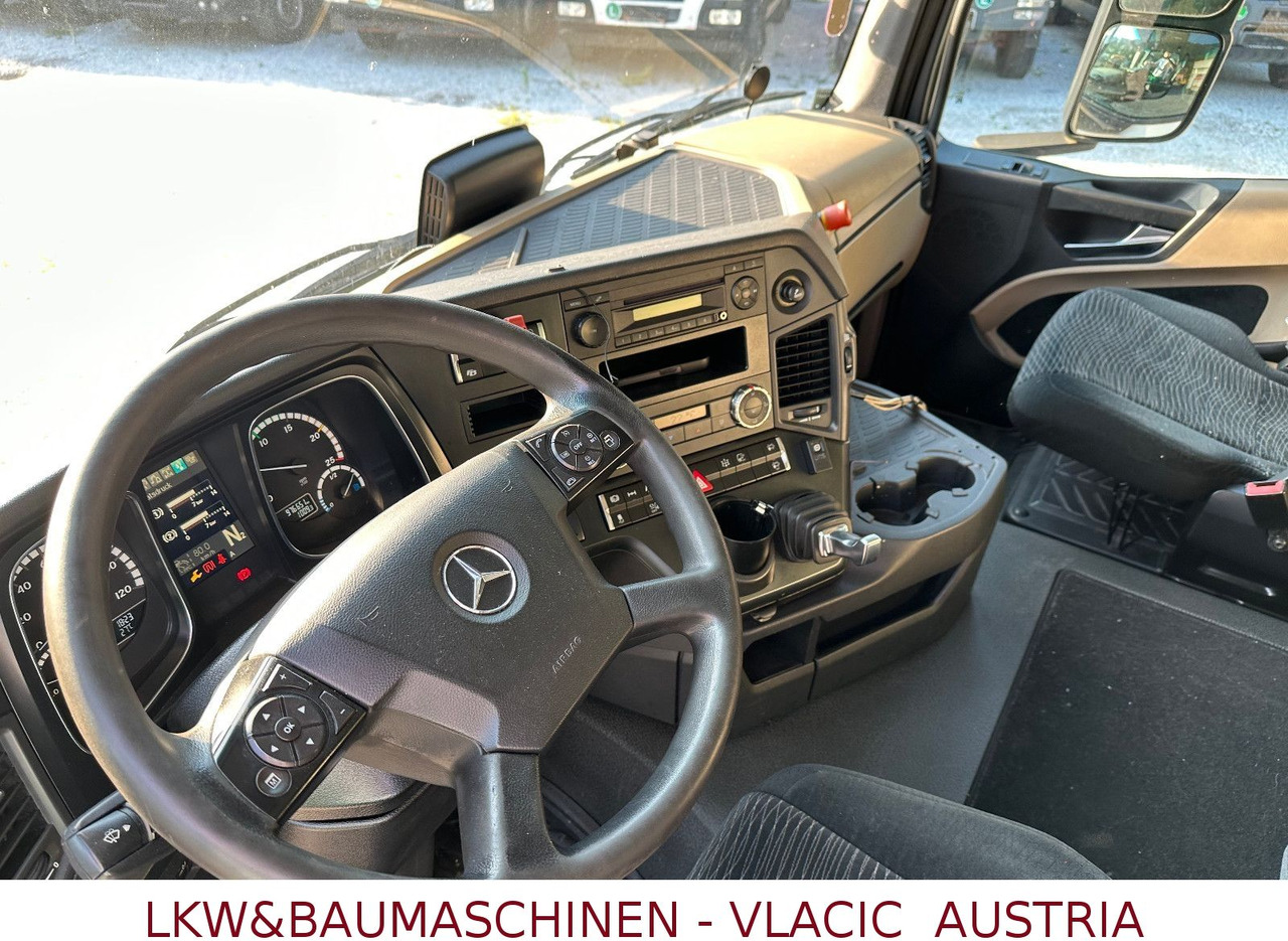 Mercedes-Benz Actros 1840 ADR ( 15 Stk. auf Lager 2017 jahr) - Ťahač: obrázok 4 Mercedes-Benz Actros 1840 ADR ( 15 Stk. auf Lager 2017 jahr) - Ťahač: obrázok 4