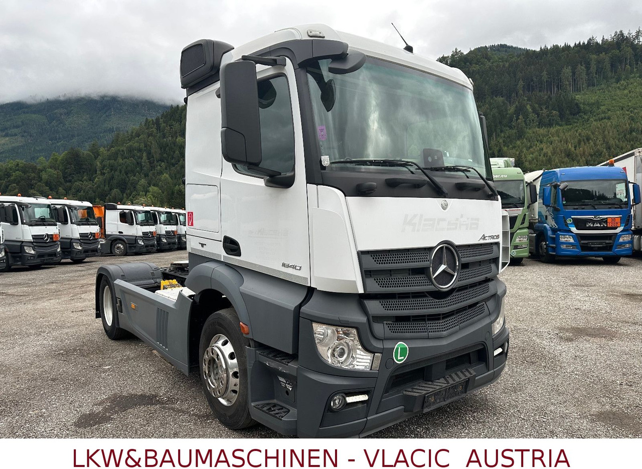 Mercedes-Benz Actros 1840 ADR - Ťahač: obrázok 2 Mercedes-Benz Actros 1840 ADR - Ťahač: obrázok 2