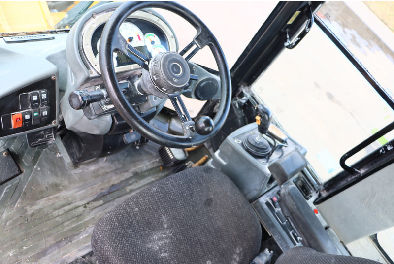 Caterpillar 928H - Kolesový nakladač: obrázok 3 Caterpillar 928H - Kolesový nakladač: obrázok 3