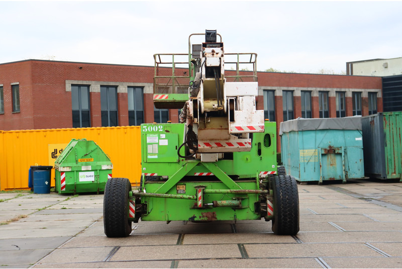 Kĺbová pracovná plošina JLG 150 HAX: obrázok 7