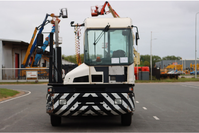 Kalmar TT612D - Terminálový ťahač: obrázok 3 Kalmar TT612D - Terminálový ťahač: obrázok 3