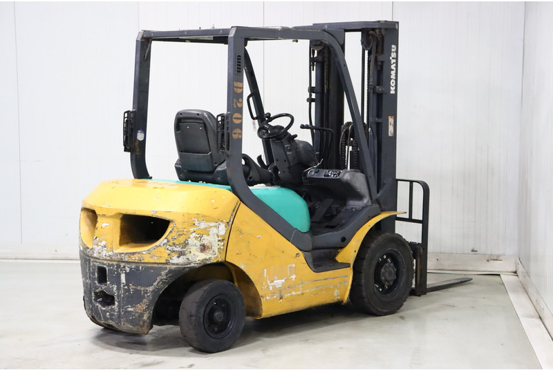 Komatsu FD25T-16 - Dieselový vysokozdvižný vozík: obrázok 4 Komatsu FD25T-16 - Dieselový vysokozdvižný vozík: obrázok 4