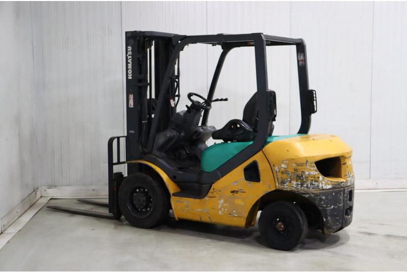 Komatsu FD25T-16 - Dieselový vysokozdvižný vozík: obrázok 2 Komatsu FD25T-16 - Dieselový vysokozdvižný vozík: obrázok 2