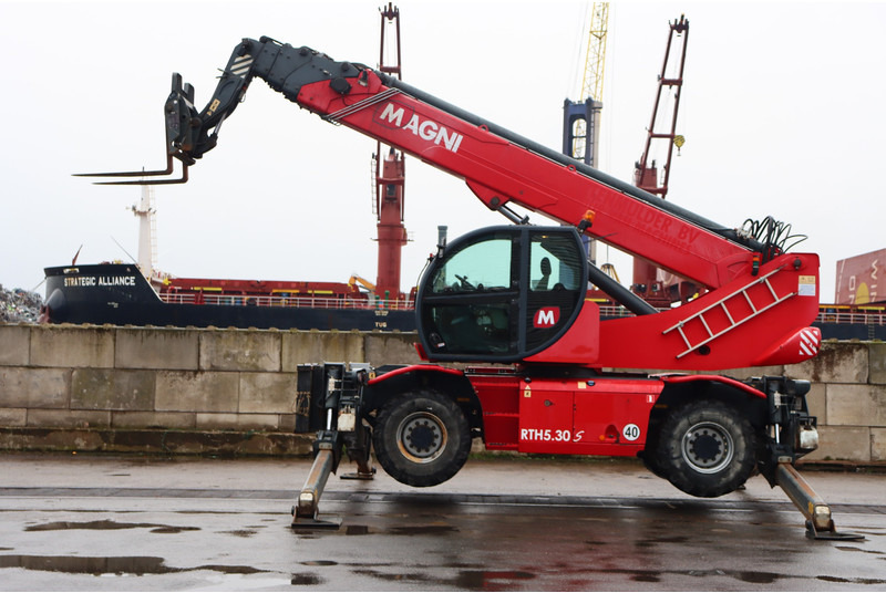 MAGNI RTH5.30S - Nakladač: obrázok 5 MAGNI RTH5.30S - Nakladač: obrázok 5