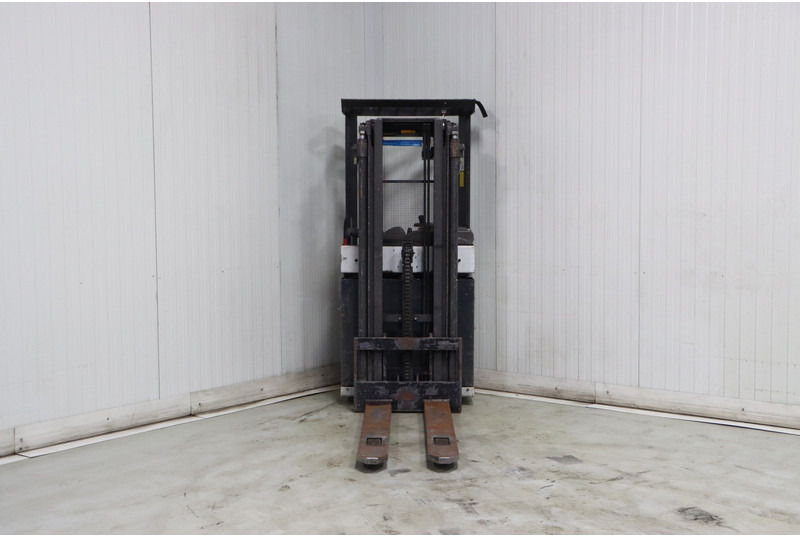 Nissan AJN160 - Skladový zakladač: obrázok 3 Nissan AJN160 - Skladový zakladač: obrázok 3