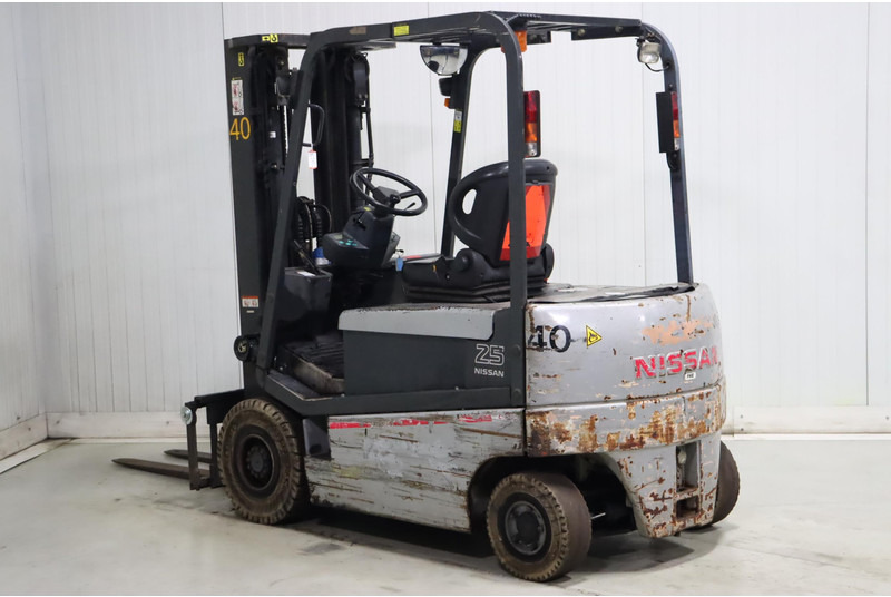 Nissan Q02L25CU - Elektrický vysokozdvižný vozík: obrázok 4 Nissan Q02L25CU - Elektrický vysokozdvižný vozík: obrázok 4