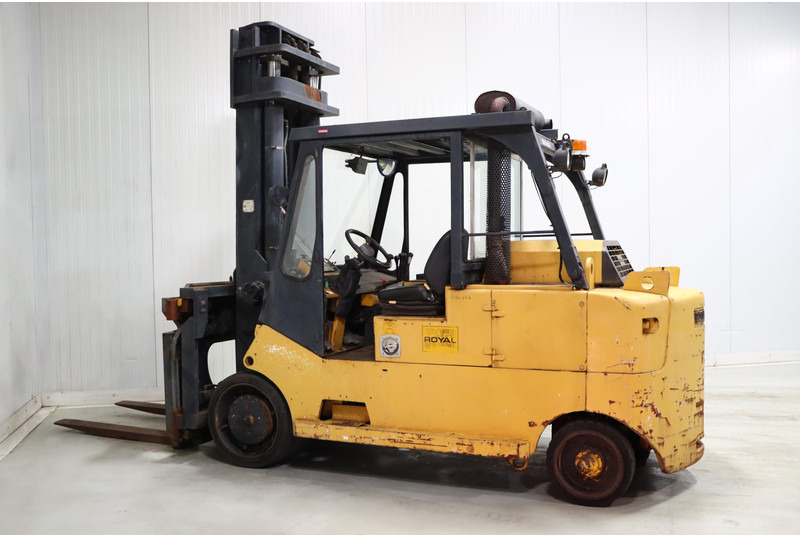 Royal T250 - Dieselový vysokozdvižný vozík: obrázok 3 Royal T250 - Dieselový vysokozdvižný vozík: obrázok 3