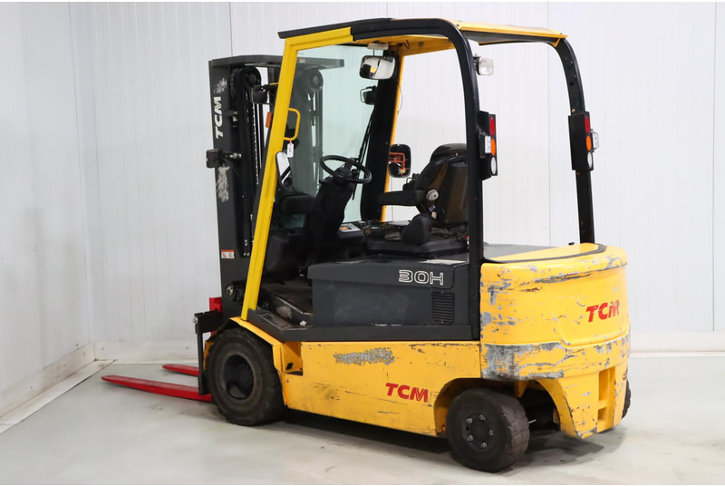 UniCarriers G1Q2L30H - Elektrický vysokozdvižný vozík: obrázok 4 UniCarriers G1Q2L30H - Elektrický vysokozdvižný vozík: obrázok 4