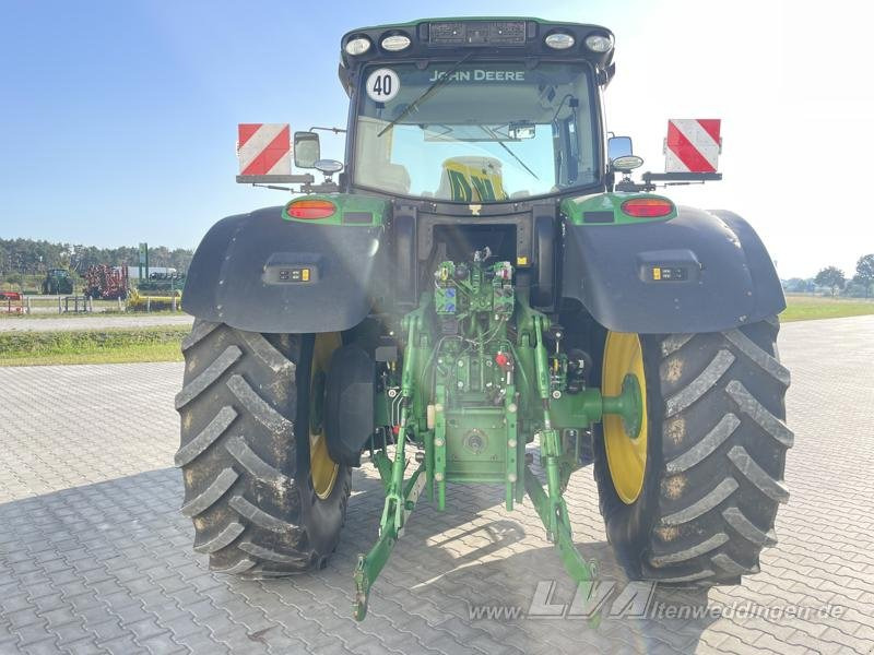 John Deere 6190R - Traktor: obrázok 4 John Deere 6190R - Traktor: obrázok 4