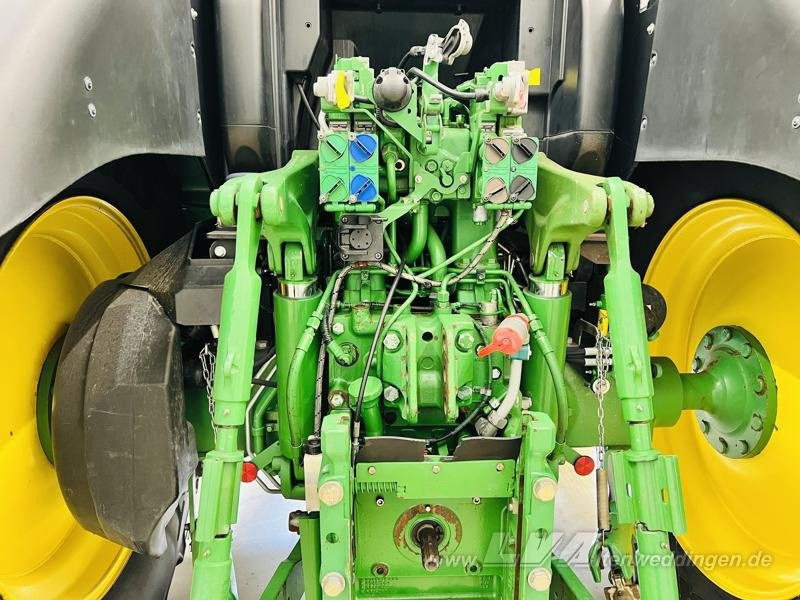 Traktor John Deere 6190R: obrázok 8