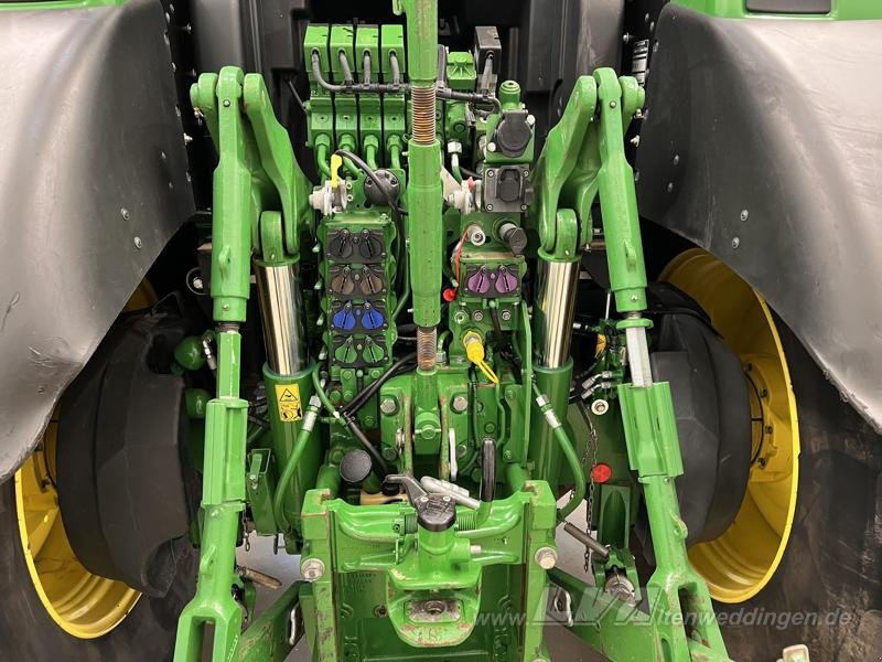 John Deere 6250R - Traktor: obrázok 4 John Deere 6250R - Traktor: obrázok 4