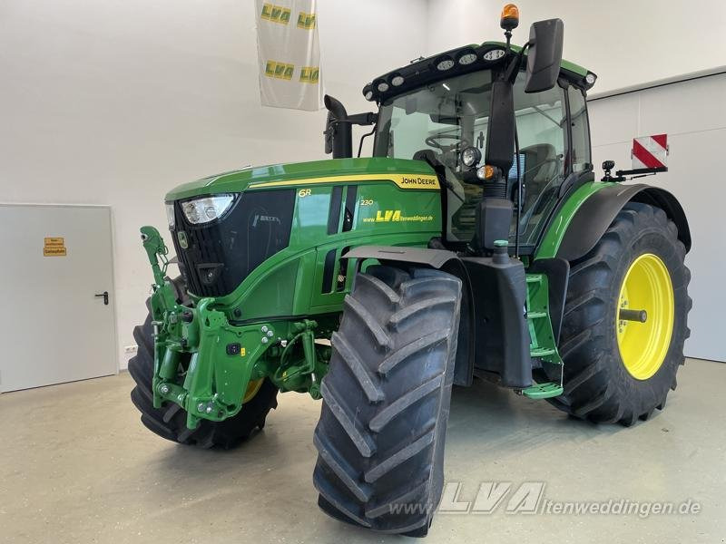 John Deere 6R 230 - Traktor: obrázok 1 John Deere 6R 230 - Traktor: obrázok 1