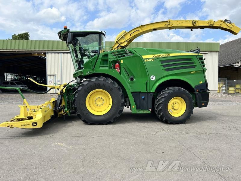 John Deere 8400 - Samohybná rezačka: obrázok 4 John Deere 8400 - Samohybná rezačka: obrázok 4