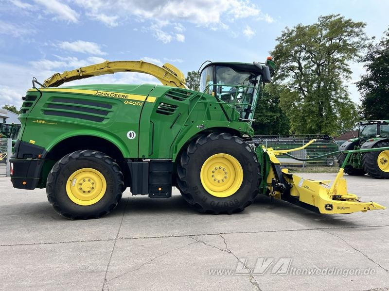 John Deere 8400 - Samohybná rezačka: obrázok 5 John Deere 8400 - Samohybná rezačka: obrázok 5
