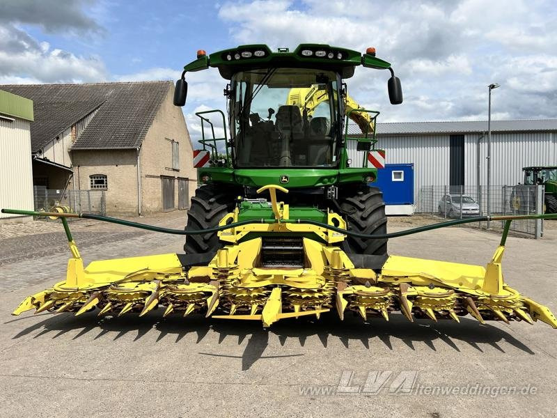 John Deere 8400 - Samohybná rezačka: obrázok 3 John Deere 8400 - Samohybná rezačka: obrázok 3