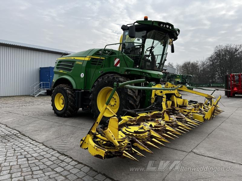 John Deere 8700 - Samohybná rezačka: obrázok 1 John Deere 8700 - Samohybná rezačka: obrázok 1