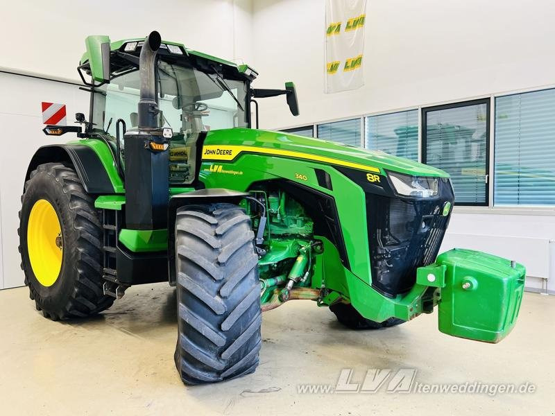 John Deere 8R 340 - Traktor: obrázok 3 John Deere 8R 340 - Traktor: obrázok 3