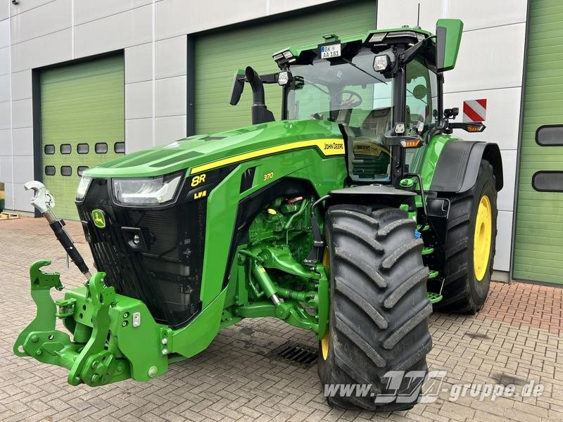 John Deere 8R 370 - Traktor: obrázok 1 John Deere 8R 370 - Traktor: obrázok 1