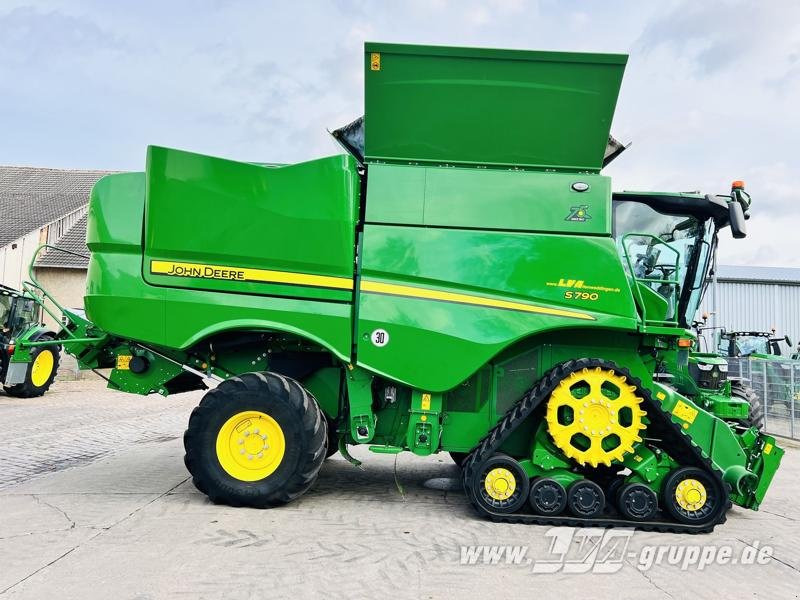 John Deere S790 - Obilný kombajn: obrázok 5 John Deere S790 - Obilný kombajn: obrázok 5