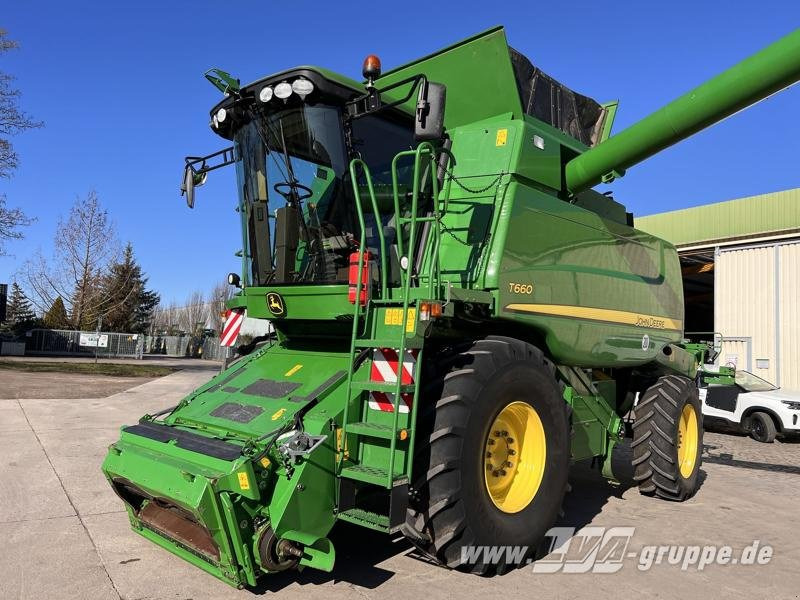 John Deere T660 - Obilný kombajn: obrázok 3 John Deere T660 - Obilný kombajn: obrázok 3