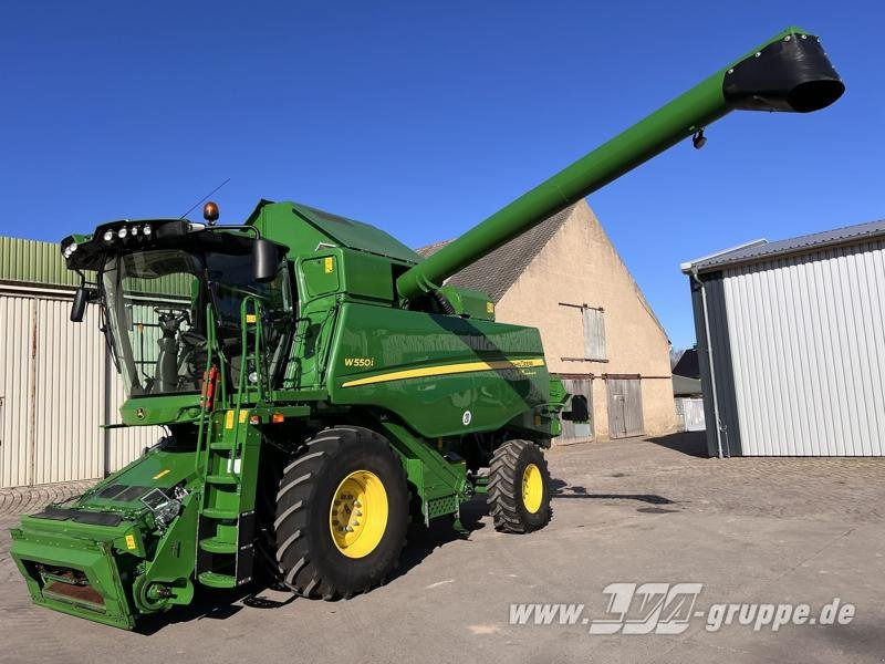 John Deere W550 - Obilný kombajn: obrázok 1 John Deere W550 - Obilný kombajn: obrázok 1