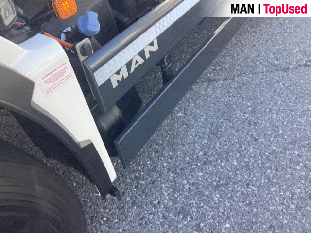 MAN TGS 26.430 6x2-4 BL CH Einsatzfahrzeug! Feuerwehr - Hákový nosič kontajnerov: obrázok 4 MAN TGS 26.430 6x2-4 BL CH Einsatzfahrzeug! Feuerwehr - Hákový nosič kontajnerov: obrázok 4