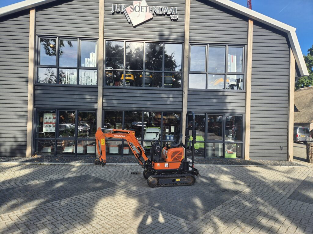 HITACHI ZX10U-2 minidigger - Mini rýpadlo: obrázok 1 HITACHI ZX10U-2 minidigger - Mini rýpadlo: obrázok 1