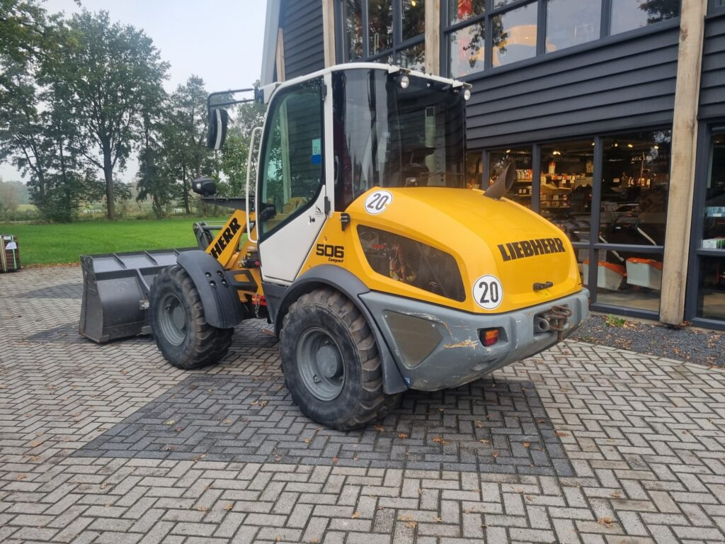 LIEBHERR L506C - Kolesový nakladač: obrázok 3 LIEBHERR L506C - Kolesový nakladač: obrázok 3