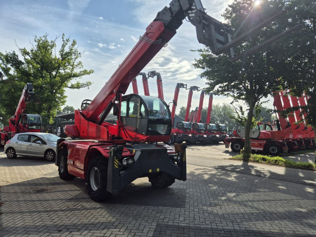MAGNI RTH 5.23 D/C - Teleskopický nakladač: obrázok 5 MAGNI RTH 5.23 D/C - Teleskopický nakladač: obrázok 5