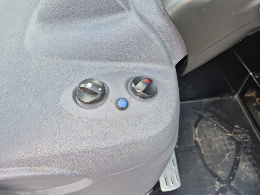 Teleskopický nakladač MANITOU MLT 625-75: obrázok 16 Teleskopický nakladač MANITOU MLT 625-75: obrázok 16