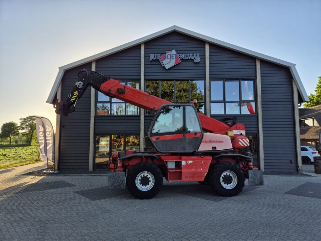 MANITOU MRT 2150 M-series - Teleskopický nakladač: obrázok 1 MANITOU MRT 2150 M-series - Teleskopický nakladač: obrázok 1