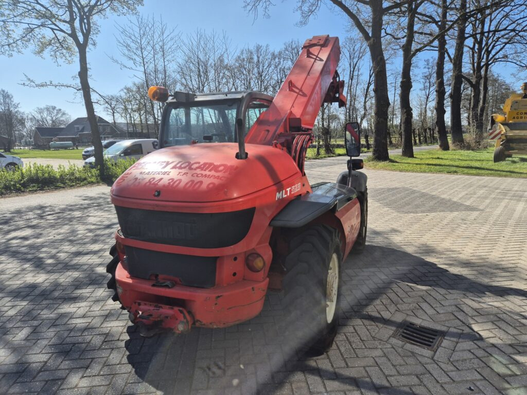 MANITOU MT 523 - Teleskopický nakladač: obrázok 4 MANITOU MT 523 - Teleskopický nakladač: obrázok 4