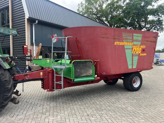 STRAUTMANN Vertimix 1700 double - Kŕmny voz: obrázok 1 STRAUTMANN Vertimix 1700 double - Kŕmny voz: obrázok 1