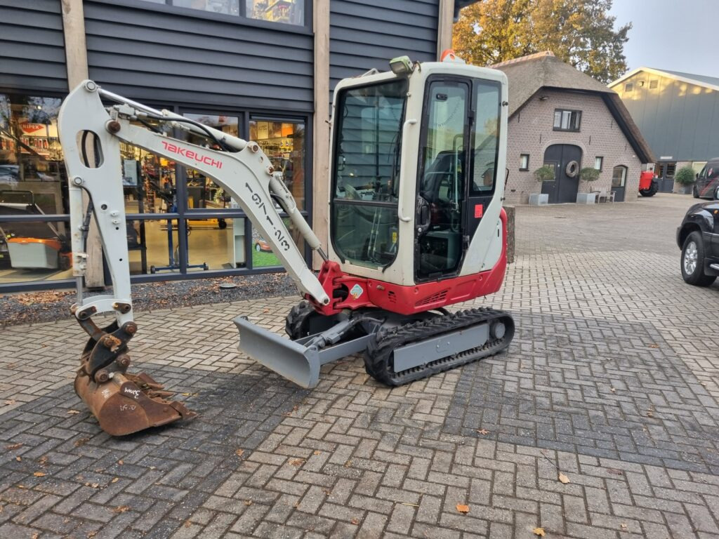 TAKEUCHI TB216 minidigger - Mini rýpadlo: obrázok 2 TAKEUCHI TB216 minidigger - Mini rýpadlo: obrázok 2
