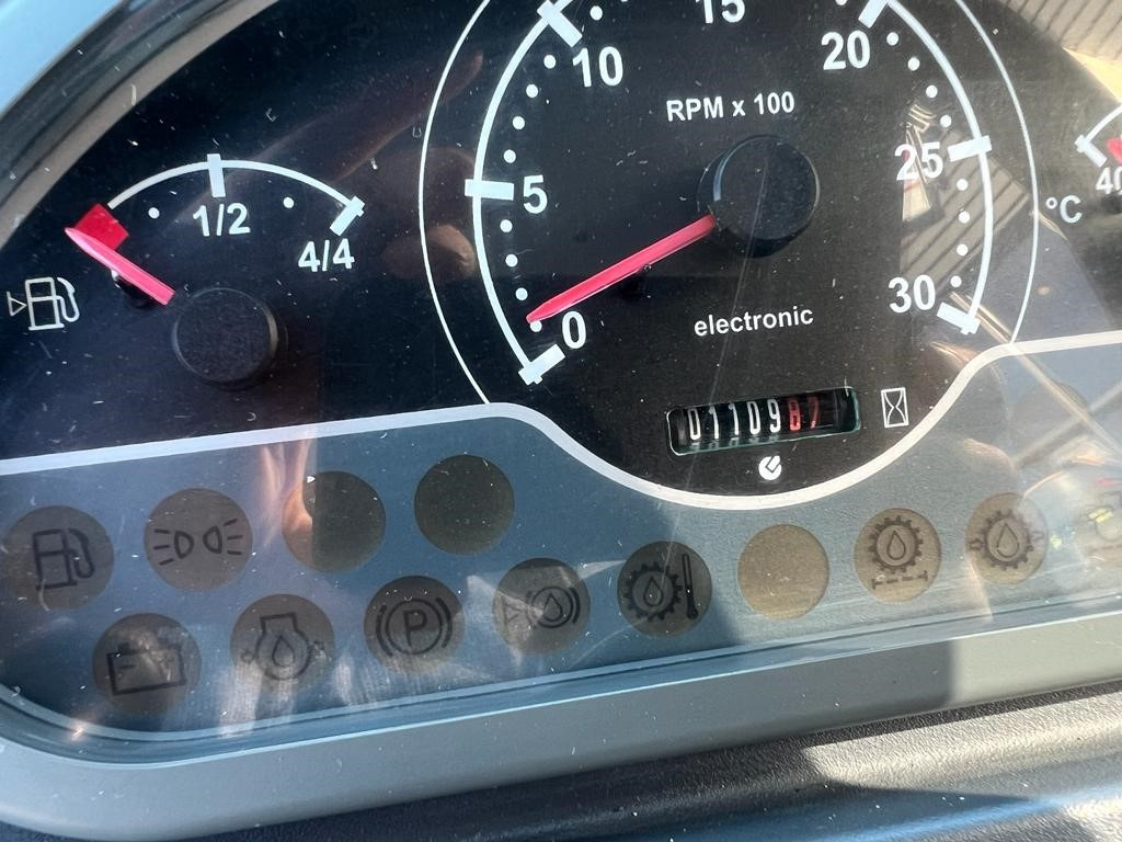 Used YANMAR 1201 loader - Kolesový nakladač: obrázok 3 Used YANMAR 1201 loader - Kolesový nakladač: obrázok 3