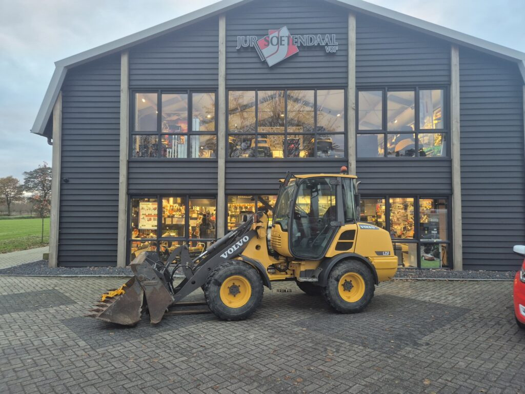 VOLVO L25F - Kolesový nakladač: obrázok 1 VOLVO L25F - Kolesový nakladač: obrázok 1