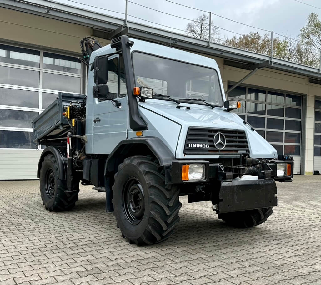Unimog 130 - U130 418 74426 mit Kran und Winde Mer - Sklápač: obrázok 1 Unimog 130 - U130 418 74426 mit Kran und Winde Mer - Sklápač: obrázok 1