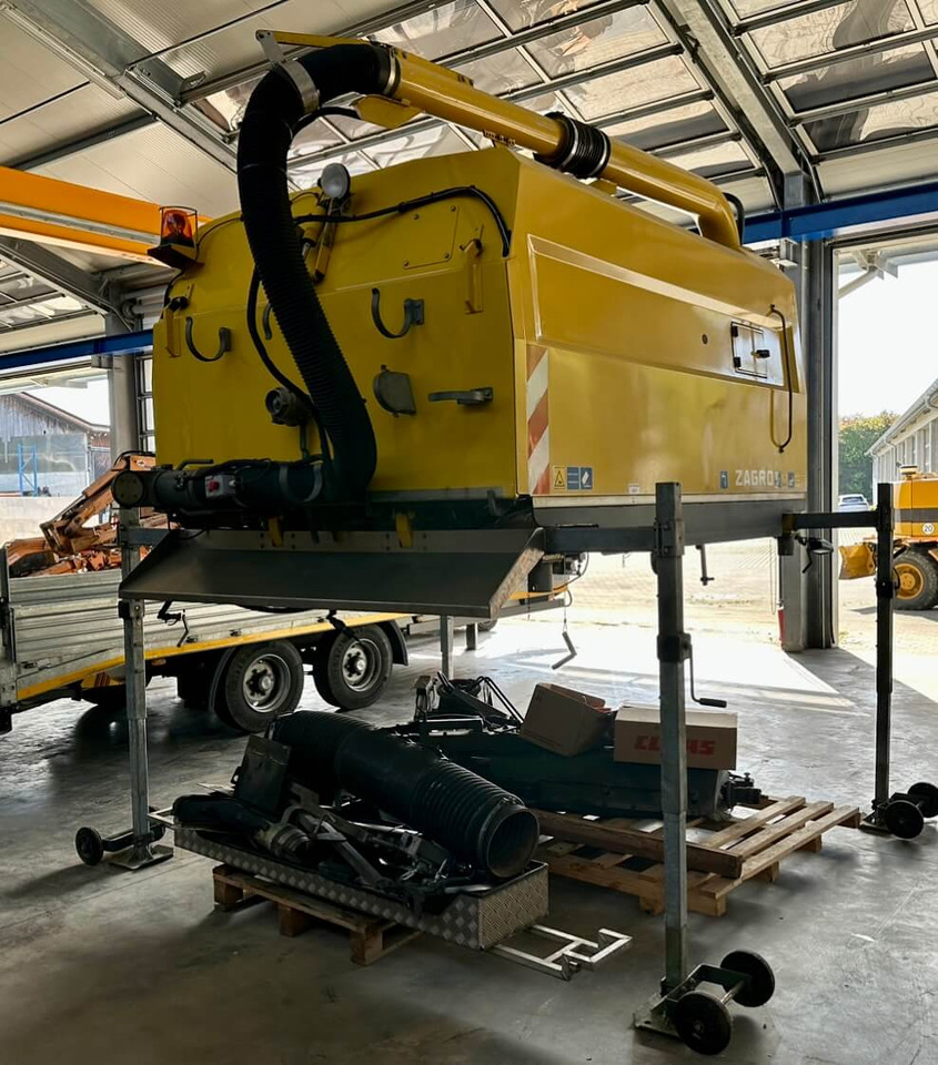 Unimog Aufbaukehrmaschine Trilety SK-370 - Zametacie vozidlo: obrázok 4 Unimog Aufbaukehrmaschine Trilety SK-370 - Zametacie vozidlo: obrázok 4