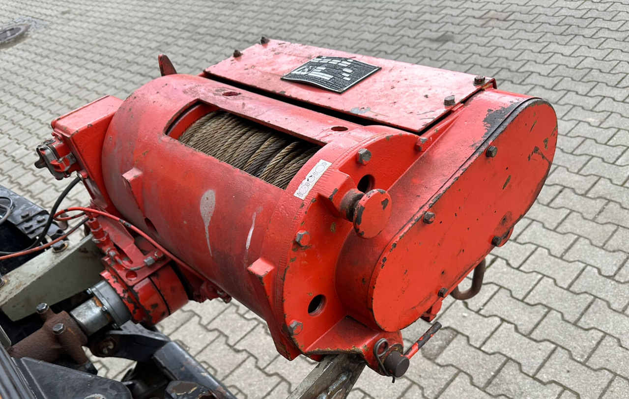 Unimog Frontanbau Seilwinde Werner F30.1M1HW1708 - Naviják: obrázok 3 Unimog Frontanbau Seilwinde Werner F30.1M1HW1708 - Naviják: obrázok 3