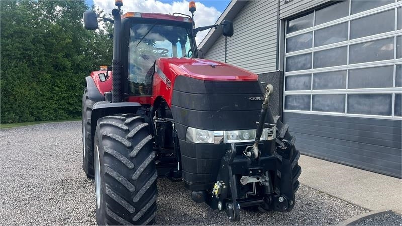 Traktor Case IH Magnum 370 CVX Med fronlift: obrázok 23