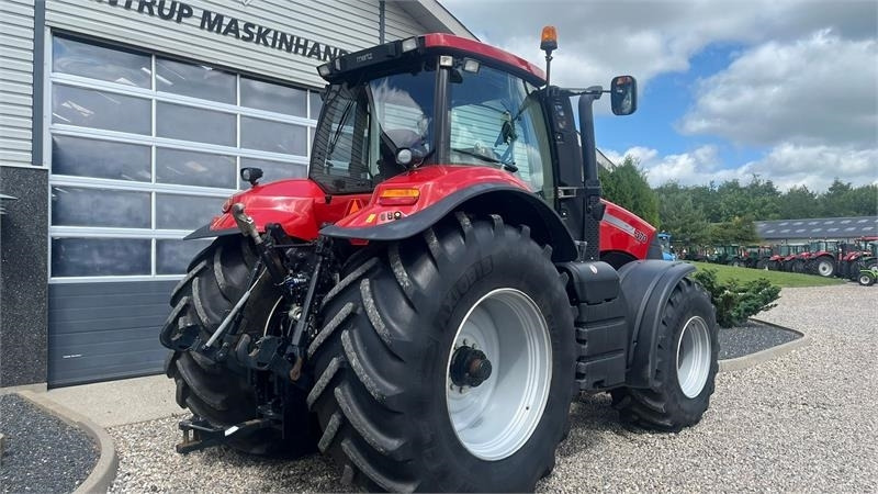 Traktor Case IH Magnum 370 CVX Med fronlift: obrázok 19