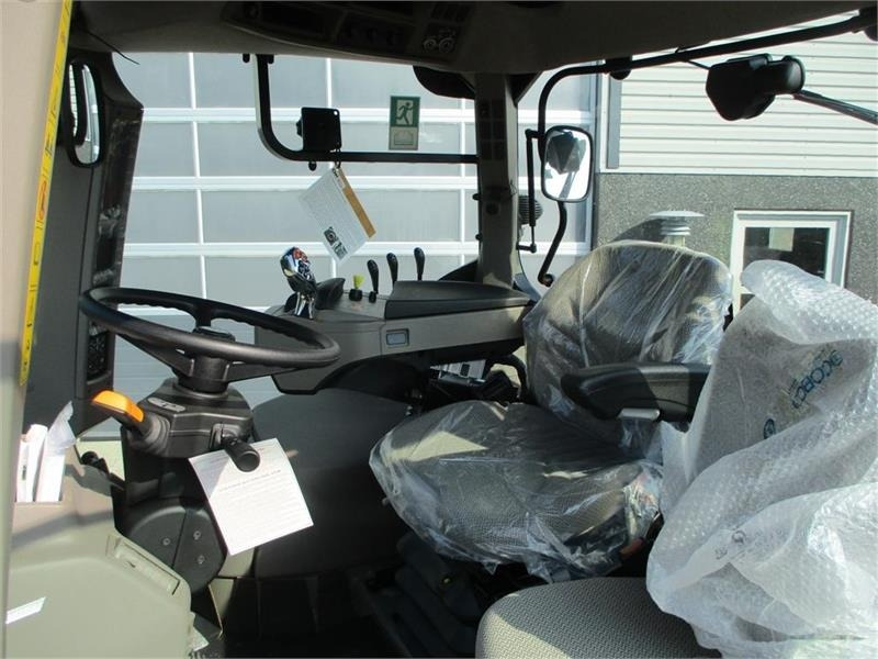 Case IH Puma 180 FPS New and unused tractor - Traktor: obrázok 2 Case IH Puma 180 FPS New and unused tractor - Traktor: obrázok 2