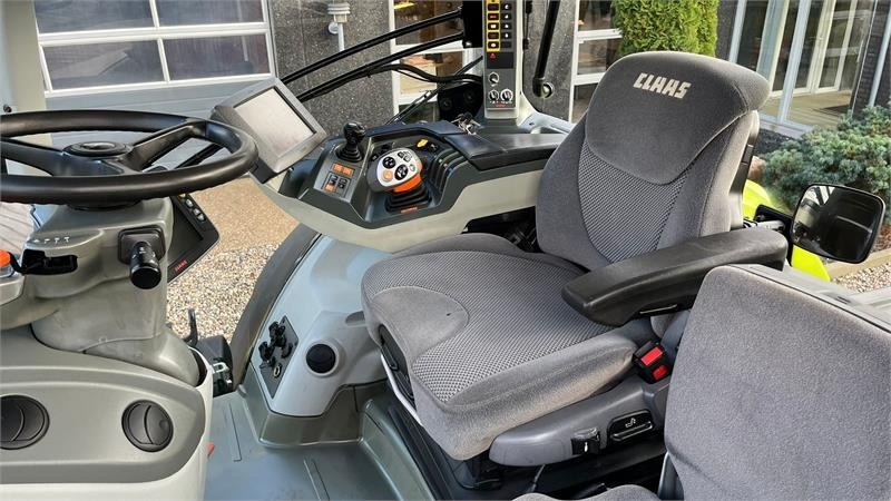 Claas Axion 930 CMatic Med næsten nye dæk, frontlift og  - Traktor: obrázok 5 Claas Axion 930 CMatic Med næsten nye dæk, frontlift og  - Traktor: obrázok 5