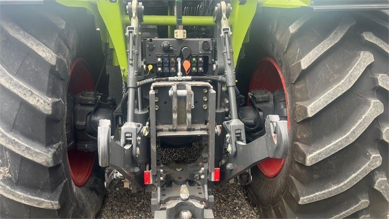 Claas XERION 5000 Trac. Med GPS anlæg. Ultimativ trækker - Traktor: obrázok 4 Claas XERION 5000 Trac. Med GPS anlæg. Ultimativ trækker - Traktor: obrázok 4