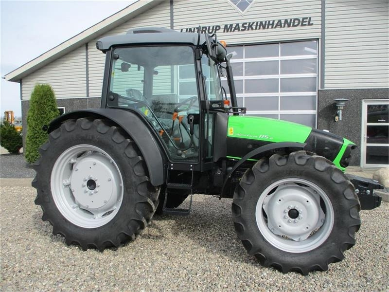 Deutz-fahr Agrofarm 115G New and Unused tractor with 30F+30R - Traktor: obrázok 2 Deutz-fahr Agrofarm 115G New and Unused tractor with 30F+30R - Traktor: obrázok 2