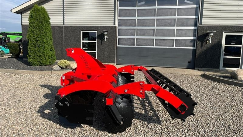 Dexwal Mamut 3 m Med rørpakkervalse og 560mm tallerkner - Diskový pluh: obrázok 4 Dexwal Mamut 3 m Med rørpakkervalse og 560mm tallerkner - Diskový pluh: obrázok 4