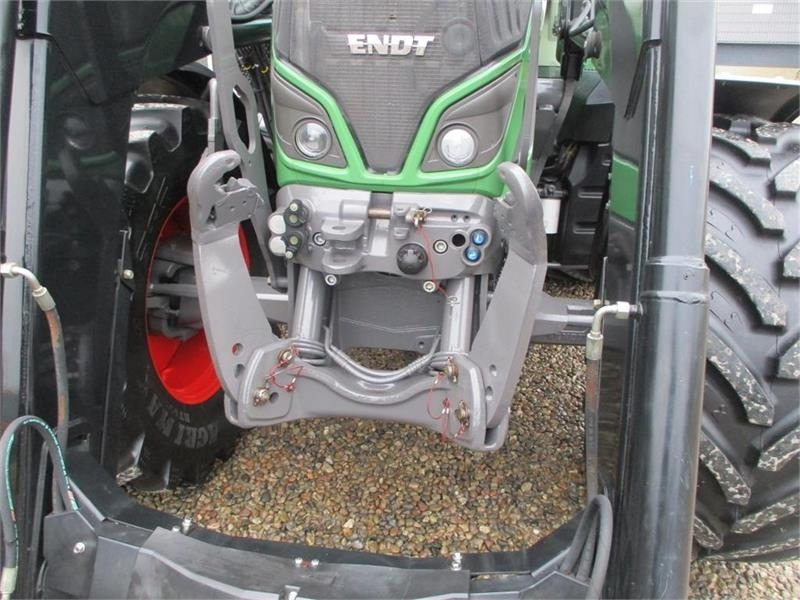 Fendt 514 Vario med frontlæsser og frontlift - Traktor: obrázok 4 Fendt 514 Vario med frontlæsser og frontlift - Traktor: obrázok 4